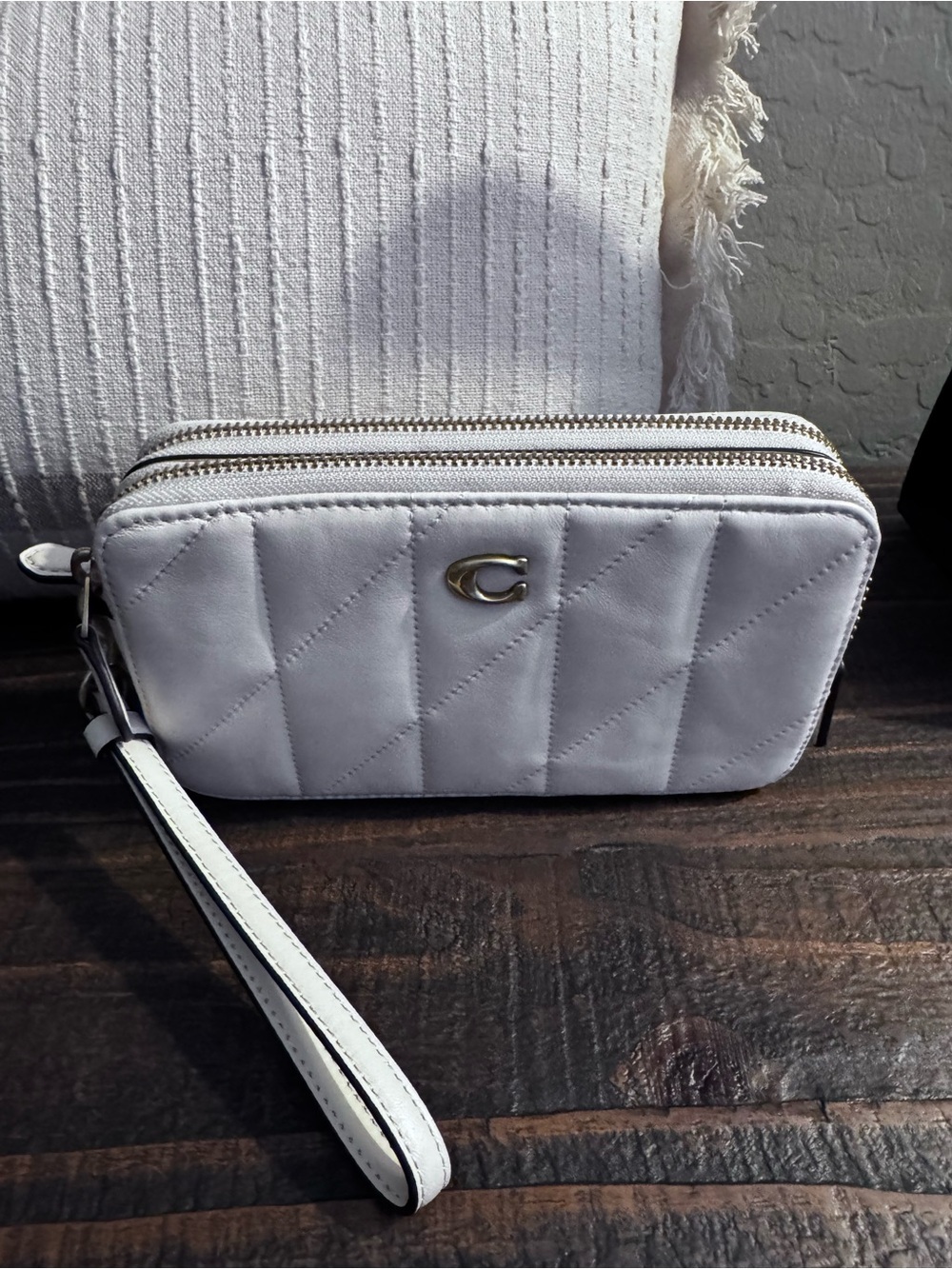 COACH Kira Crossbody Bag With Pillow Quilting - Picture 3 of 8
